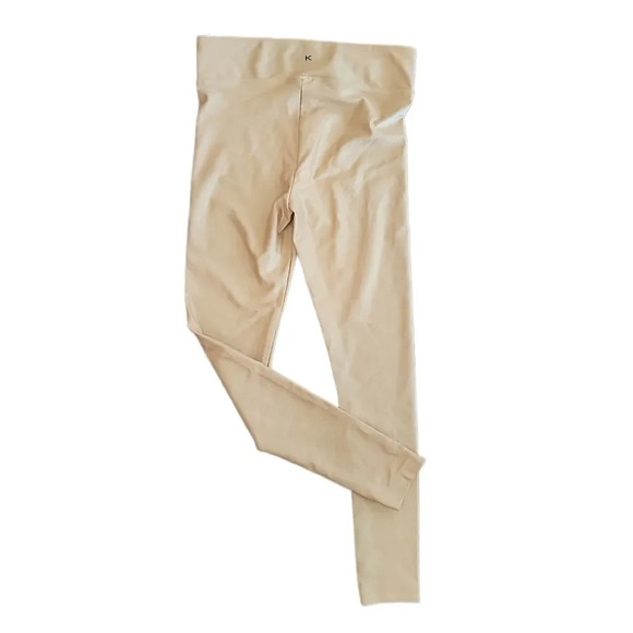 Koral Lustrous Infinity High Rise Legging in Iced Coffee - Picture 7 of 9